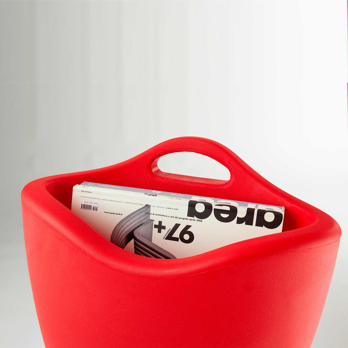 sttanding's tweet photo. Achat utile pour ne plus avoir de magazines qui trainent sur la table basse 😉 "Mag" est au 09 quai des Célestins à Lyon ! #deco #portemagazine #slide #design #pratique #mobilier #mag #lyon2 #sttanding #idéescadeaux #noel #noel2018 #lyoncity #boutique #shopping https://t.co/0RCexaa8yv