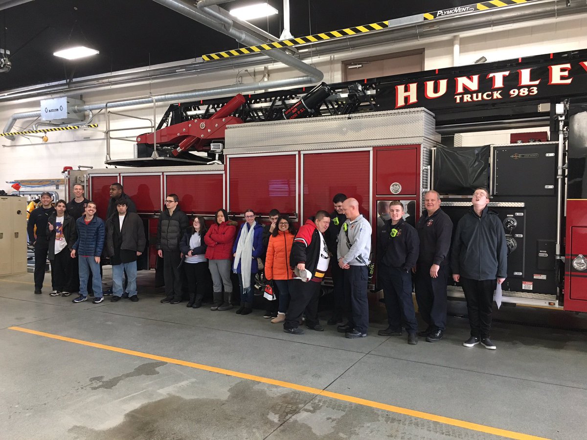 HuntleyFireDist's tweet photo. Huntley Community School District 158 LIGHT program visited Station 3 today. It was great to meet with these students and discuss the fire station and equipment. #Dist158 #huntleyredraiders https://t.co/EqzH363qn8