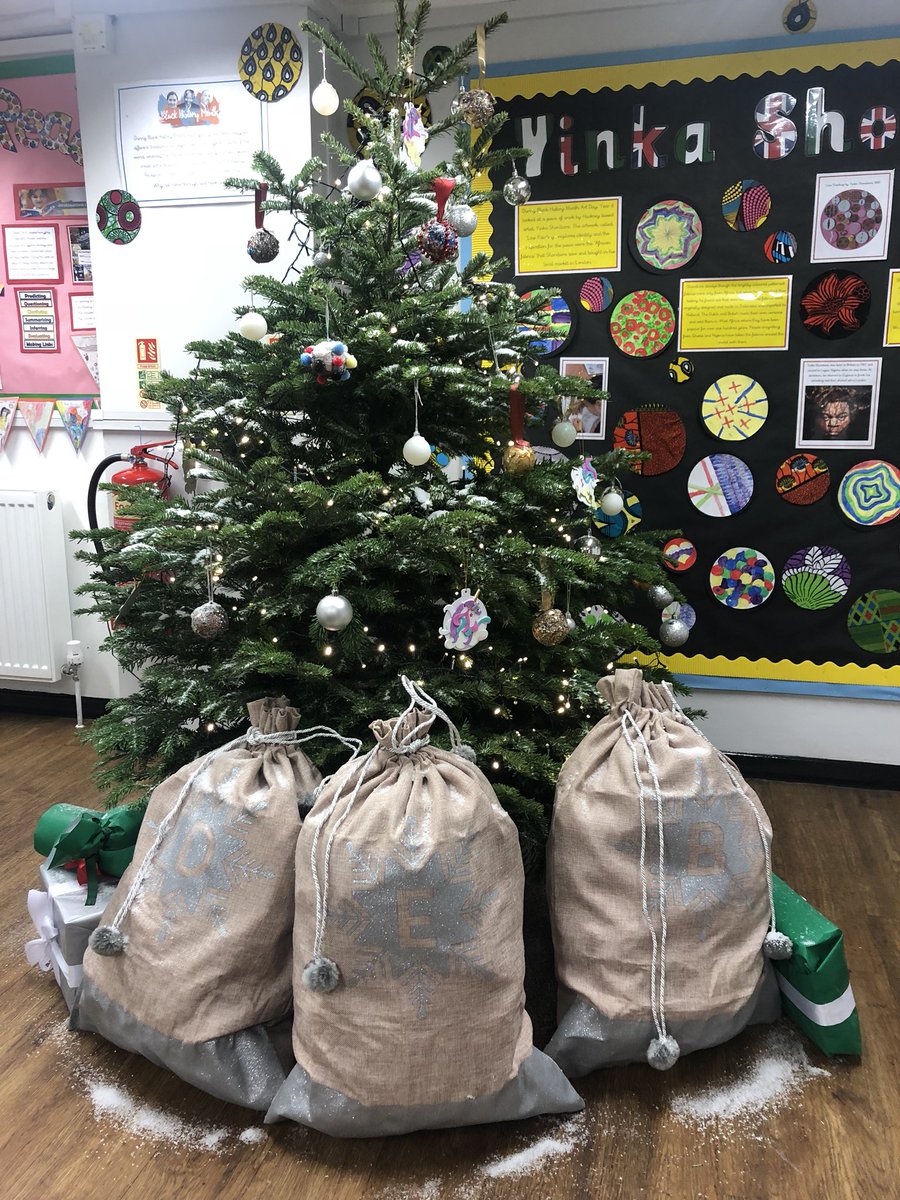 De Beauvoir Primary tweet media