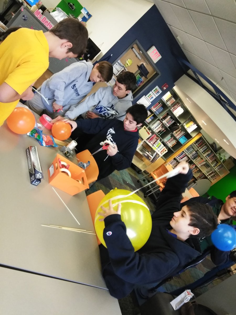 MS_MediaCenter's tweet image. Innovation Thursday was a Balloon Battle. Students had to modify their balloons to withstand destruction from their opponents.  They were given materials and no instructions. They came up with designs and were pleasantly surprised. #problemsolve #studentled #selflearn