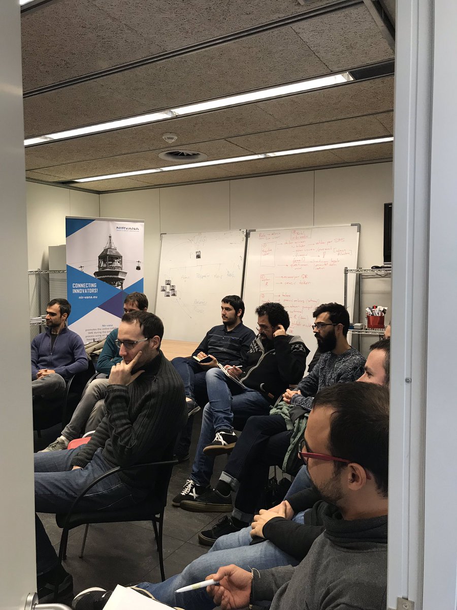 Moltes gràcies a tots els que heu vingut al MeetUp #Blockchain #Girona d’avui! I moltes gràcies @codecontext per la teva visita. Tot un plaer compartir entre ments inquietes 🙌