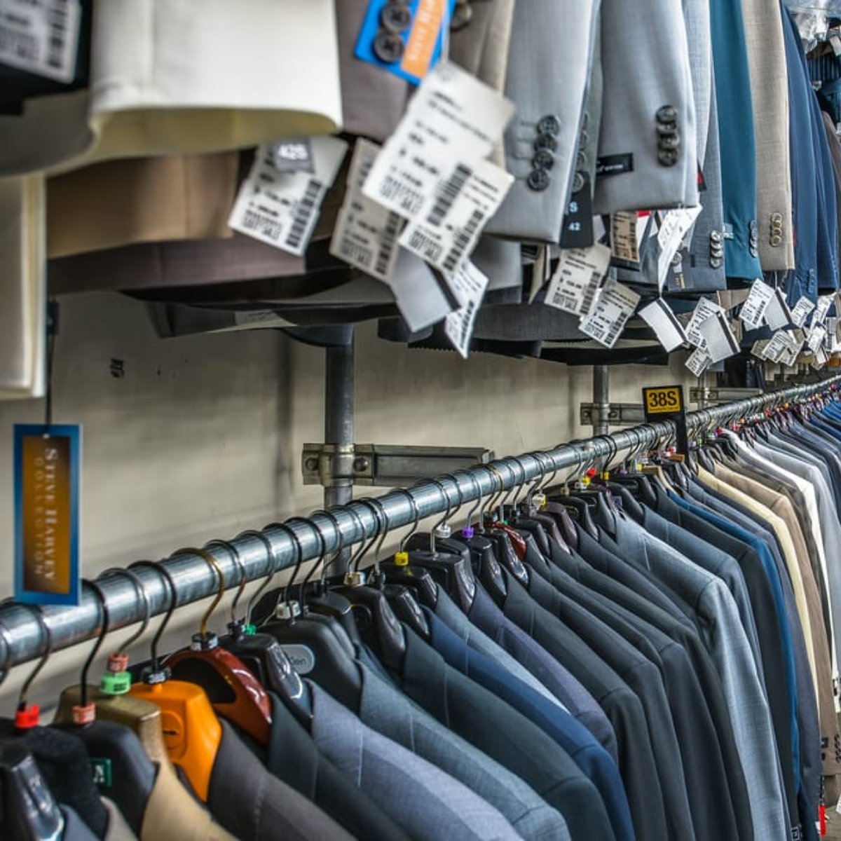 WarehouseSuits's tweet photo. With our selection, you never have to settle for less. https://t.co/foO2wWEwsy