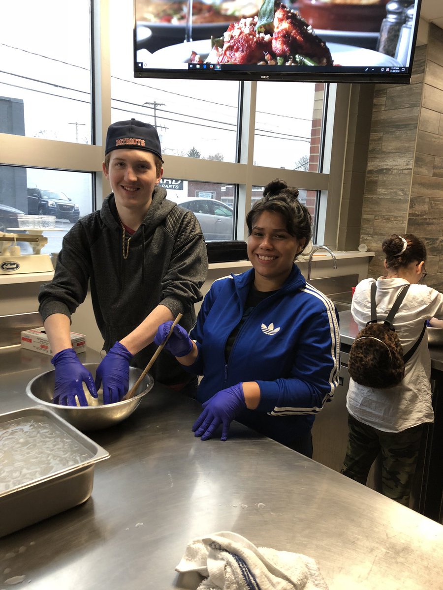 BHS_FACS's tweet photo. Coltivare. Culinary students making mozzarella. @BinghamtonCSD @dawnecadams @Kevin_Richman @brenda_lidestri https://t.co/plysnV5V0i