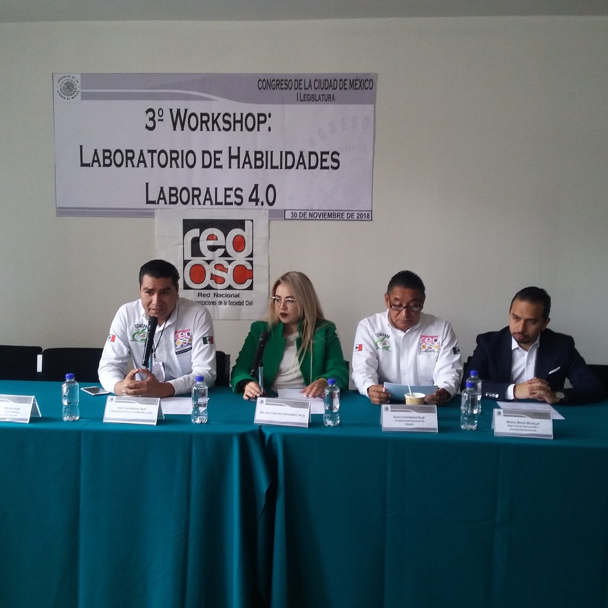 Anahernandeztr's tweet photo. Hoy, en coordinación con #redosc impulsamos en 3er workshop, Laboratorio de Habilidades Laborales. Es importante aprovechar y potencializar las habilidades de los #jovenes desde el #CongresoCDMX seguimos apoyando e impulsando estos esfuerzos #LaVozDeLosJovenesEnElCongreso https://t.co/vIAJdYDKKy