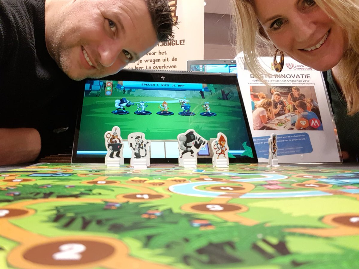 anke donders tweet media