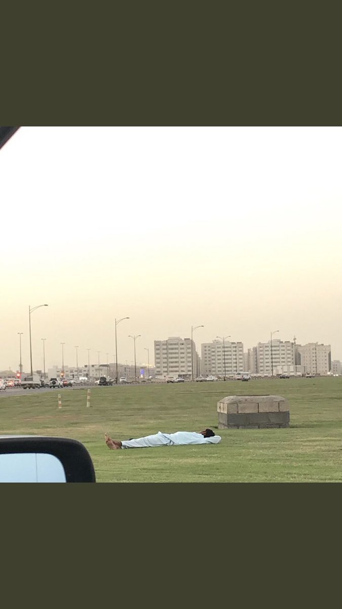 SCVbookexchange's tweet image. Finals, projects, attendance, college 
Me: