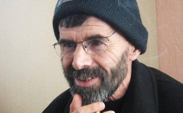 Sinemamızın sıradışı yönetmenlerinden Ahmet Uluçay'ın adı Tavşanlı BİLSEM de çocuklarımız sinema düşleri kursun diye yaşayacak. Kendisini rahmetle anıyorum.