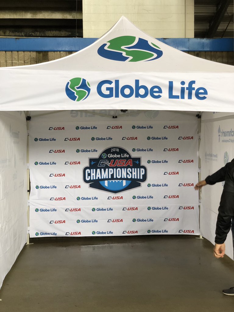 GlobeLife's tweet photo. We’re here at @mt_fb for the #GlobeLifeCUSA Football Championship Game with @ConferenceUSA! #UABvsMTSU 💙🏈❤️🏆 https://t.co/AnDEp4Mpe1