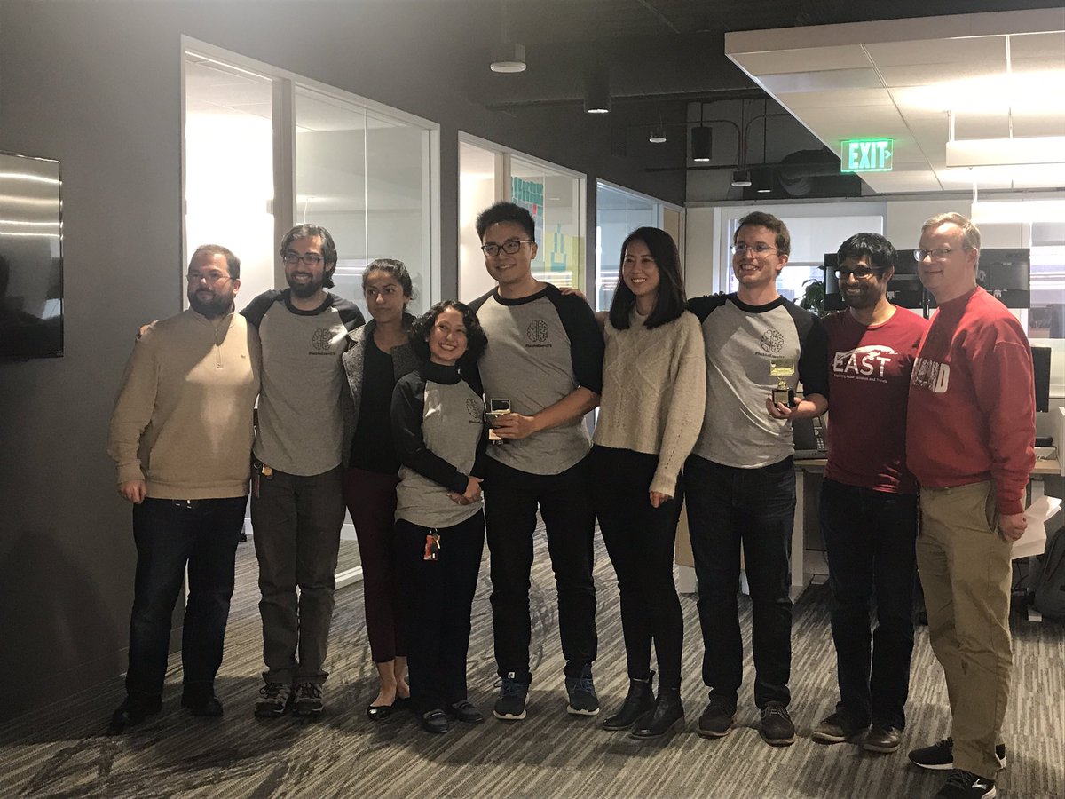 HackandLearn13's tweet image. First place team - iLearn 2.0! #HackAndLearnSF5