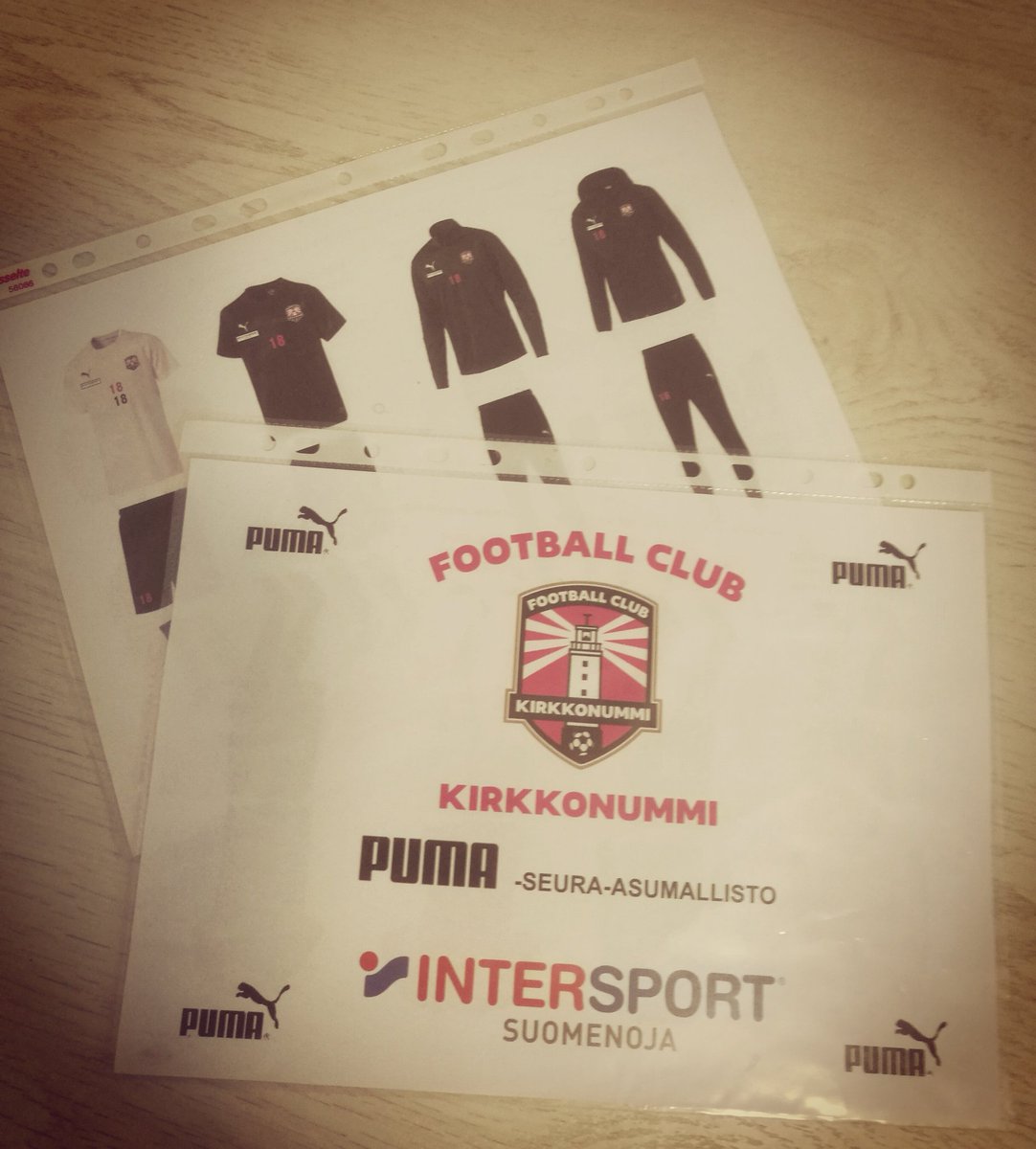 FCKirkkonummi's tweet photo. Ensi viikolla alkaa varustesovitukset joukkueilla. Karavaani kulkee eteenpäin...#fckirkkonummi #FCK #jalkapallo #kyif #maski #ack #yhteistyö #kohtiunelmaa #futis #pelivarusteet #intersport https://t.co/nF01AdfHnj