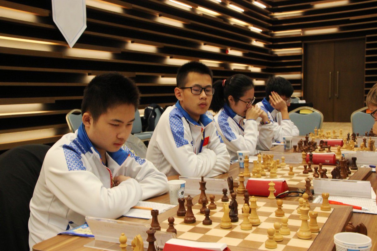 wyco2018's tweet photo. 7th round of the #wyco2018 👍

https://t.co/kasJoYmjoz

#chess #turkishchess https://t.co/tJ0jU8kBWi