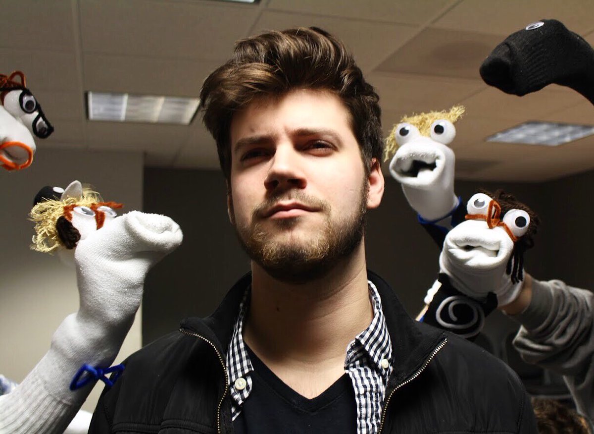 NotTooSharp's tweet image. #HINT You're not gonna want to miss our show on Saturday at 7:30pm 👐 Tickets are still available!

unhmub.universitytickets.com/w/event.aspx?i…