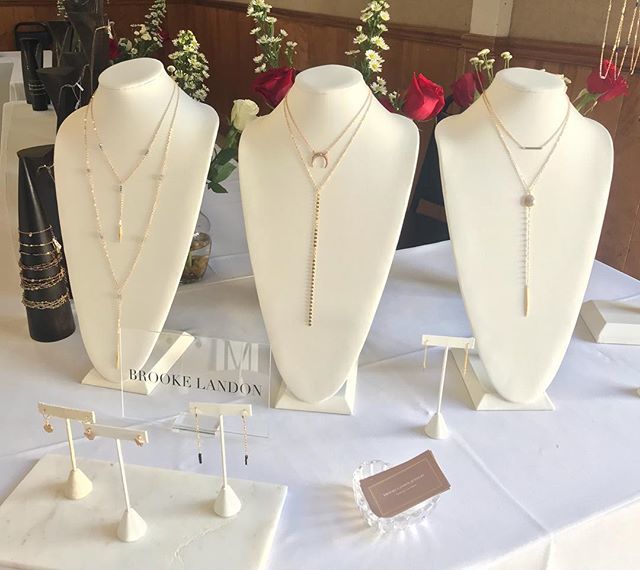_BLJewelry's tweet photo. Come shop with us today at the Sandpiper’s Holiday Boutique in Hermosa Beach! 💋
.
.
.
#BLJbabe #brookelandonjewelry #jewelry #necklace #accessories #instajewelry #instagood #jewelrygram #trend #style #fashion #handmade #handmadejewelry #boho #bohosty… https://t.co/Tf0BHfcrhz https://t.co/7PmM3Ox4OZ