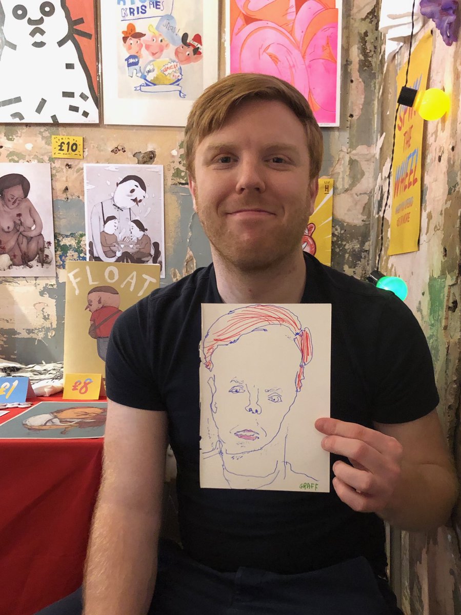 Blind portrait £1!! ⁦<a href="/heroswitzerland/">Hero of Switzerland</a>⁩ ⁦<a href="/TheLIFLondon/">Illustrate London!</a>⁩ #winterbizarre @bargehouse #london with ⁦<a href="/GrandpaButton/">Dan Button</a>⁩ ⁦<a href="/SamuelBThorne/">Samuel B. Thorne</a>⁩ @danieljamiewilliams