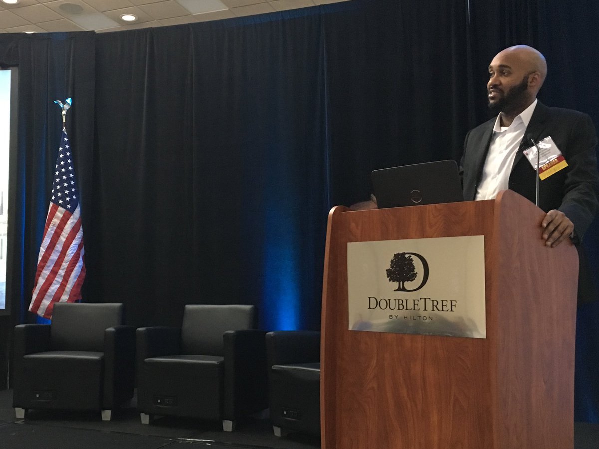 FMCAonline's tweet photo. @aaronkfoley entertaining and challenging us about claiming back your city’s story. #FMCA2018 https://t.co/UbTMoWkpvU