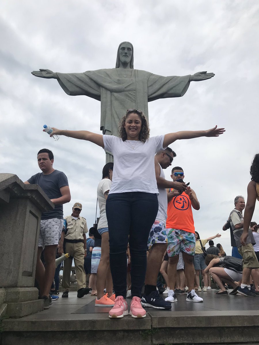 ifetayovenner's tweet photo. Thanks to @abes_dn for being such great hosts and for a busy and successful #riowaterweek. I was fortunate to also take in a little of the beautiful city (and people!) and one of the 7 wonders of the world #watersworthit https://t.co/LN6taC7ZrU