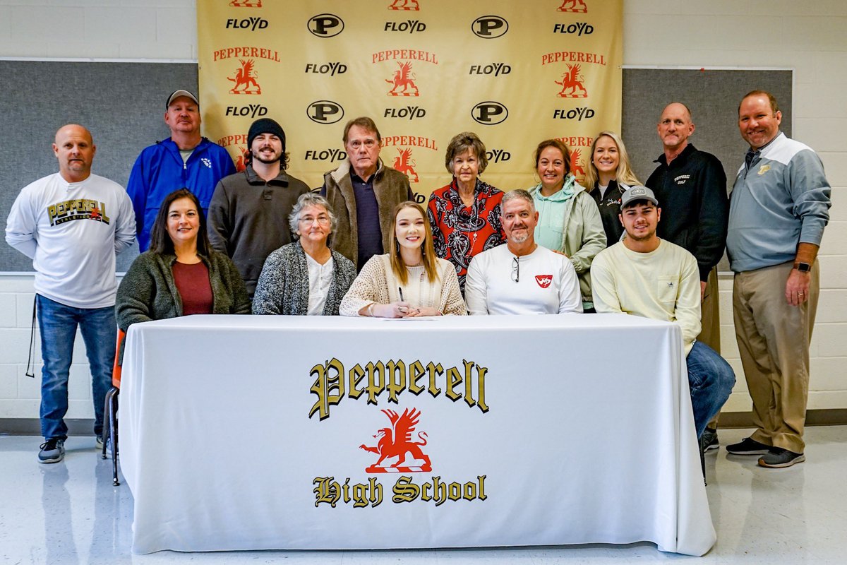 🎉Congratulations to Pepperell High Senior Sydnie Edwards who will continue her golf career at <a href="/sneadstatecc/">Snead State</a>!! ⛳️ 🏌🏼‍♀️