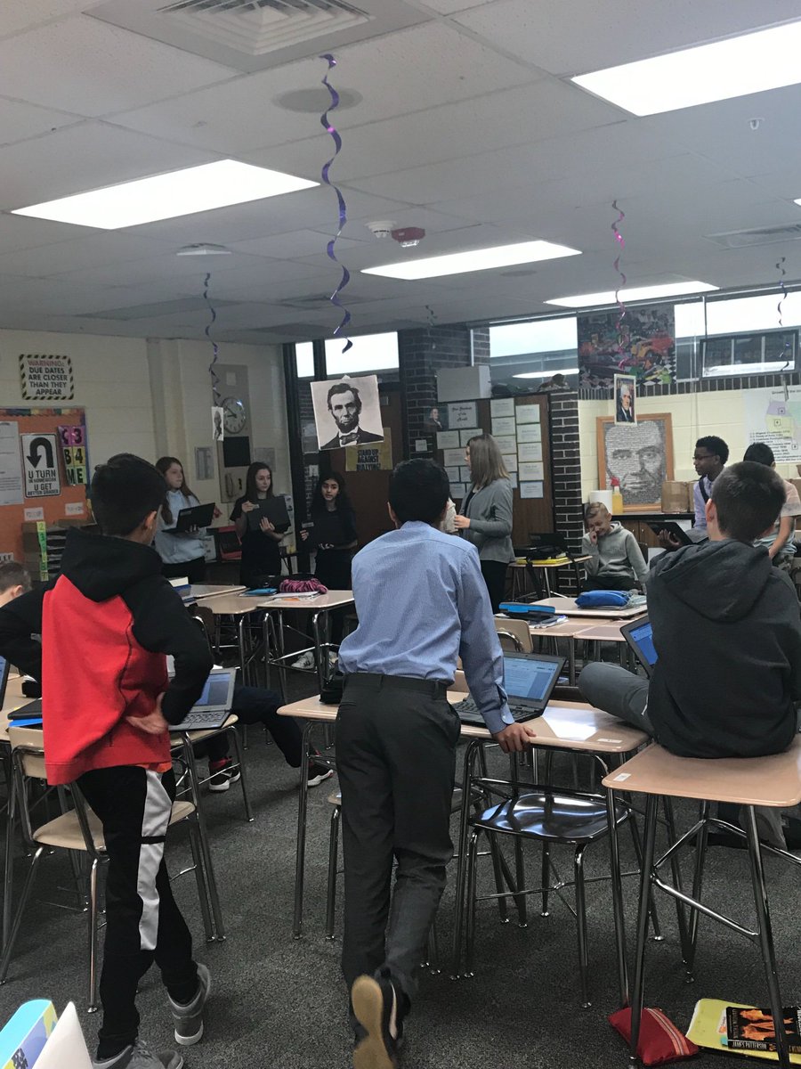 FrostSS2's tweet photo. 7th Grade Social Studies participating in a debate about whether Lewis and Clark were respectful during their journey. #tellyourstrong https://t.co/Pe41ctjHaf
