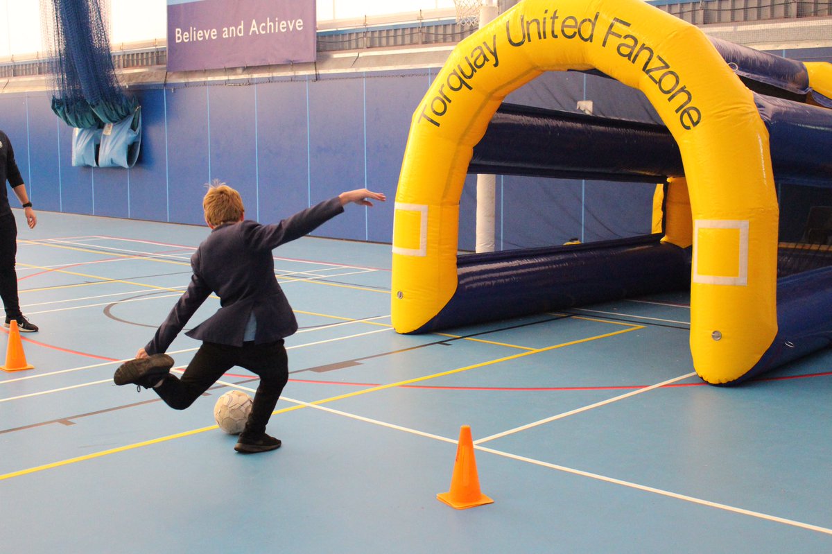 PaigntonPower's tweet photo. Busy day in the office..
@TUCSTrust popped in to raise awareness of White Ribbon, a charity supporting the reduction of violence towards females.    
Speed Shot was a hit!! 🥅⚽️💨💥 https://t.co/tBj69el5Rv