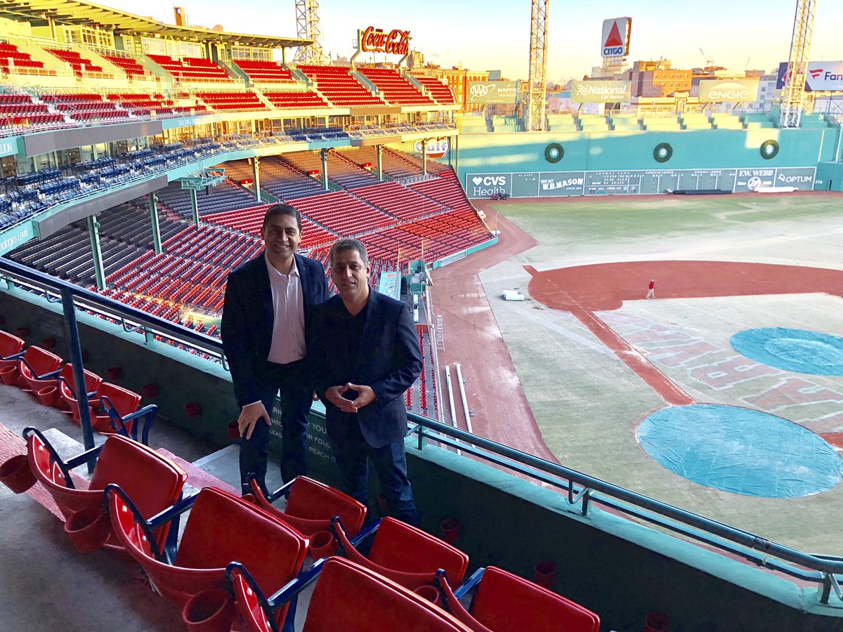 NuNaveen's tweet photo. Started my day @fenwaypark to start our @WiproDigital #BigBets Analyst Day with @rajan_kohli1 . Great conversations &amp; customer stories through the day. @WiproDigital @gssahni @beal_a https://t.co/0Bi2BTBKvt