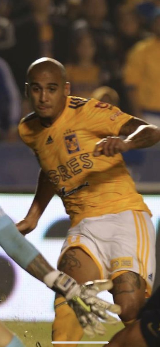 Veo esta foto y me enamoro mas de mi #Chaka 😍😈