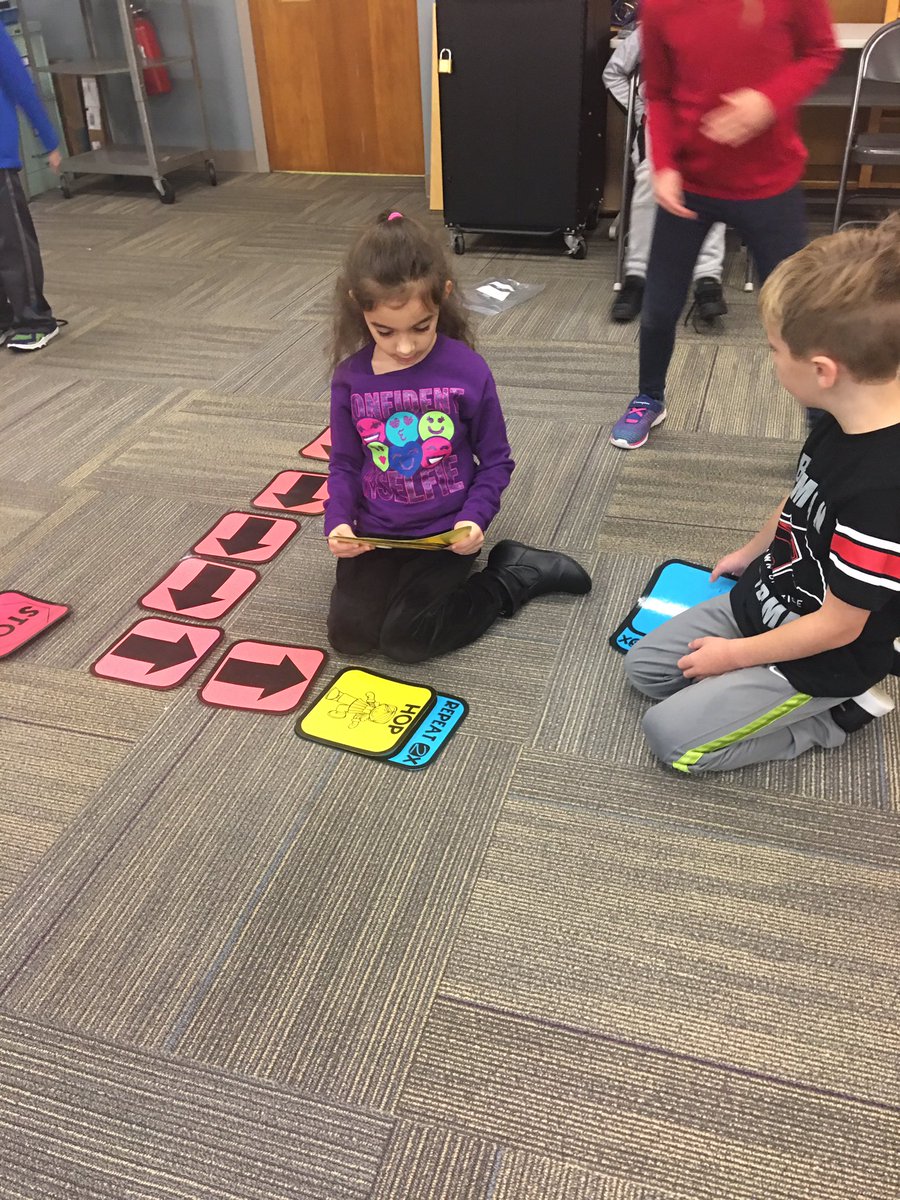 JodiP0917's tweet photo. Getting ready for #hourofcode next week with some hopscotch coding from @brookebrownTOTB  The kids LOVED it!!! @CCCSD_CRS https://t.co/xBRndn9MGR