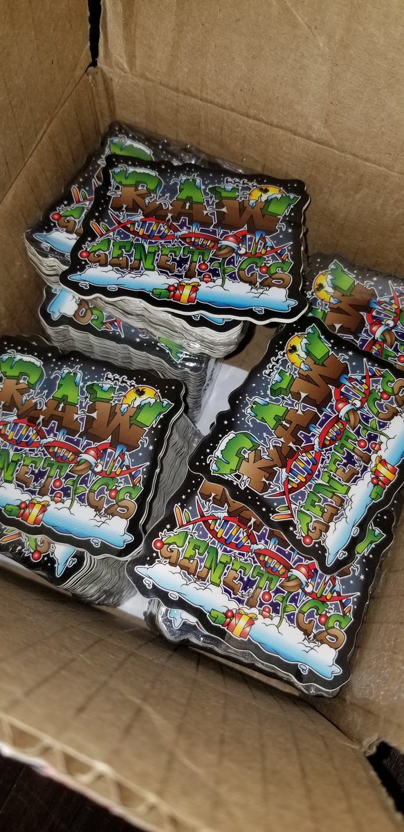 Raw_Genetics_'s tweet photo. Got these fly Christmas stickers in. Free with every order rawgenetics.direct@gmail.com 
Or 1 for 2$ 3 for 5$ tap in https://t.co/jij17XTGZp