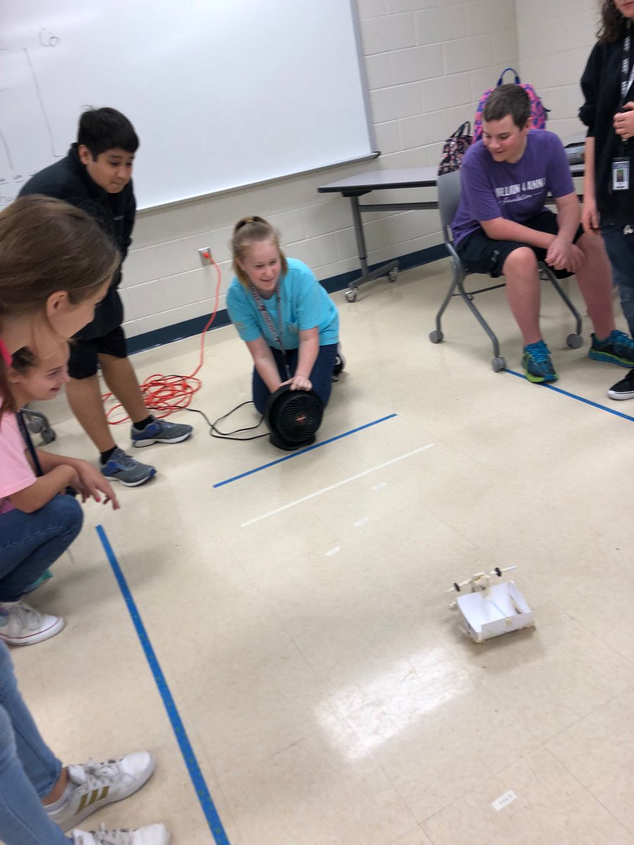 pav_mrs's tweet image. 7th grade AVID students using collaboration and inquiry to practice goal setting/planning by making Lifesaver Go-karts! ⁦@CmsColts⁩ ⁦@CMSColtsAvid⁩ #CMSColtsAVID