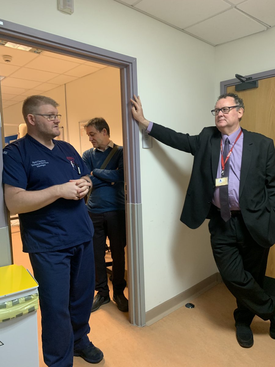 CardioTeamNNUH's tweet photo. Our @CardioTeamNNUH exploring #CVIS and #Intellispace systems at The Great Western Hospital in Swindon today! Three Pauls on that shot! https://t.co/UWA7qWOAEY