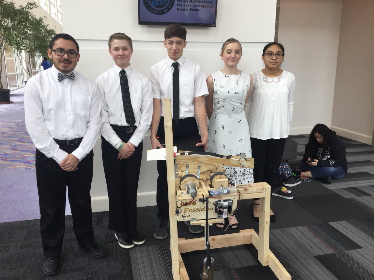 BuffRobotics's tweet photo. Marketing, exhibit, and robot compliance are done! Ready for the robot competition tomorrow. #thanks2BESTrobotics #frontiertrailsbest https://t.co/fnAgodWsOm