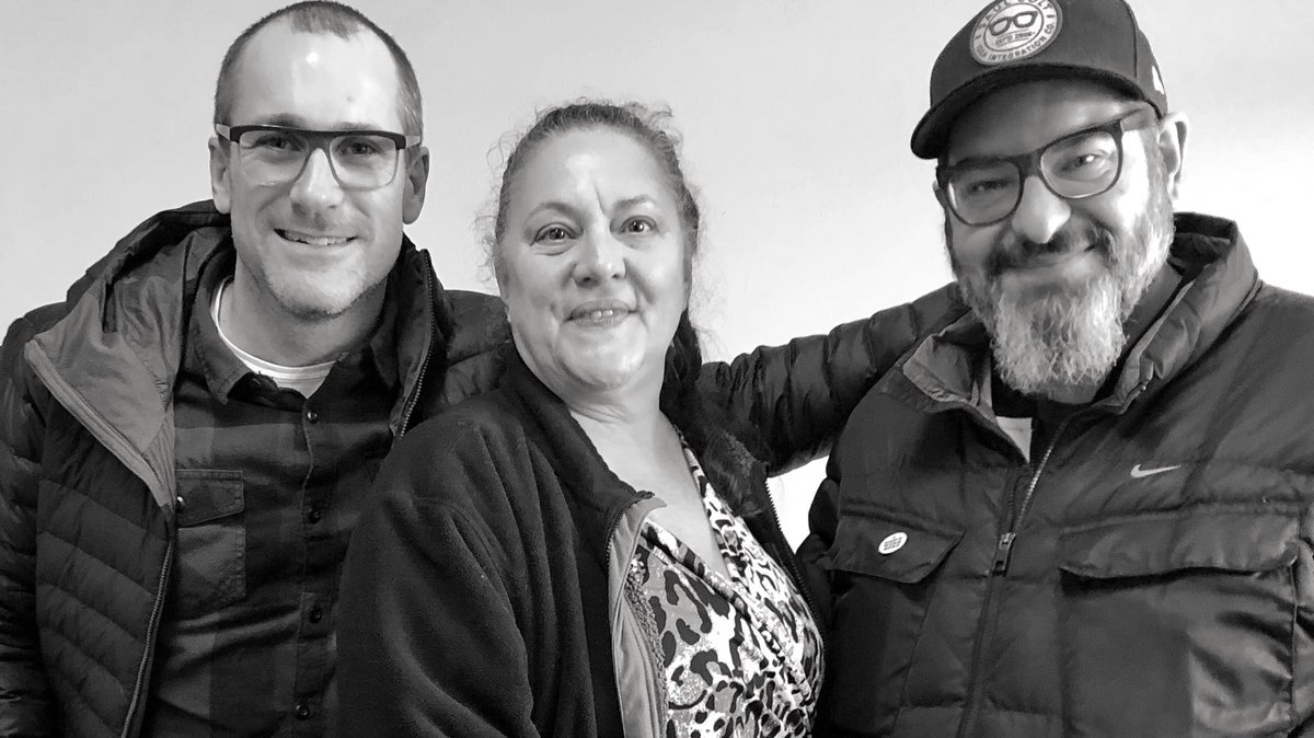 I had the pleasure of hanging out with these two amazing people today. Thanks for a great time <a href="/GailVazOxlade/">Gail Vaz-Oxlade</a> &amp; <a href="/saulcolt/">Saul Colt ™</a>