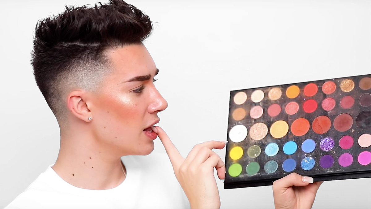 jamescharles's tweet image. RT to be the next video's sister shoutout!!

FULL FACE OF MAKEUP USING ONLY MY PALETTE! 😬🎨 youtube.com/watch?v=QTGKqJ…
