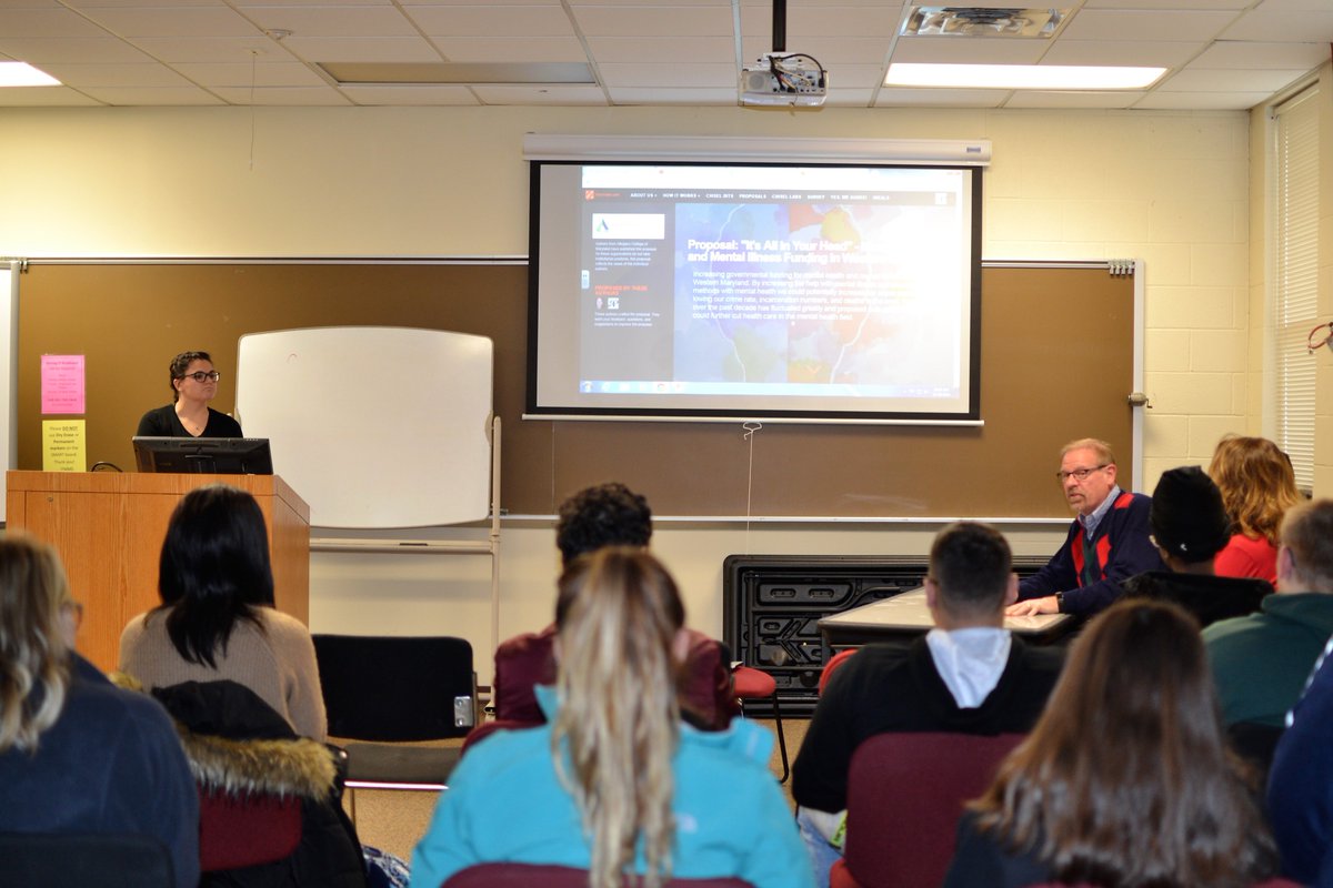 alleganycollgmd's tweet image. 80 ACM Intro to Sociology students delivered civic action presentations &amp;amp; received feedback from @Cumberland_MD Mayor-Elect Ray Morriss, @Cumberland Councilman Eugene Frazier, Activist Woody Gordon &amp;amp; Allegany Board of Education Member-Elect Deb Frank @debforboard. #thechisel