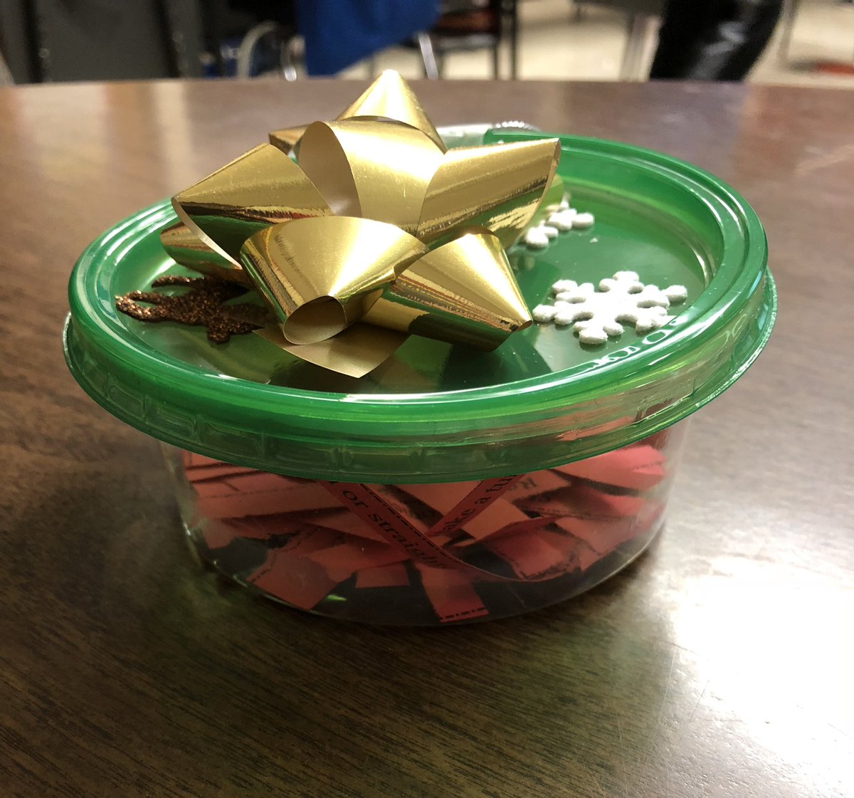 Wojo_Teach4WES's tweet photo. What 4th Graders Are Thinking 4️⃣🤔: Day 73 - I can’t wait for tomorrow!! #24actsofkindness #gooddeedjar #leadup #4WES https://t.co/ITPuzqKSe9