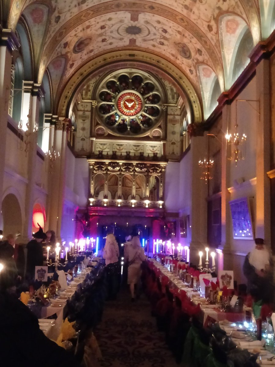 Out with our Friends <a href="/FalconFoodserv/">Falcon Foodservice</a> <a href="/GB_CEL/">Gratte Brothers Catering Equipment Ltd</a>   @AGrovesFalcon at the NACC and LACA Christmas evening.