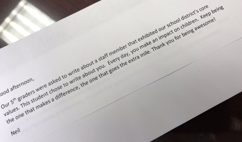 meadowlarkws's tweet photo. Our 5th graders reflected on staff that exhibit WSFCS core values. Today over 25 MES staff received affirming notes in their box. #wsfcscv #wsfcsCoreValues #studentcentered @PatriciaGainey @DrBevREmory https://t.co/Dt5BiYJzEe