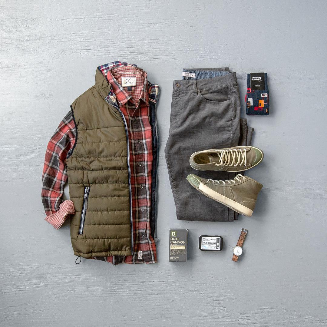 Thompson_Tee's tweet photo. Who's ready for December?! πββοΈ #FlatlayFriday #StyleGrids
πΈ IG: mycreativelook https://t.co/pfokcIzX9l