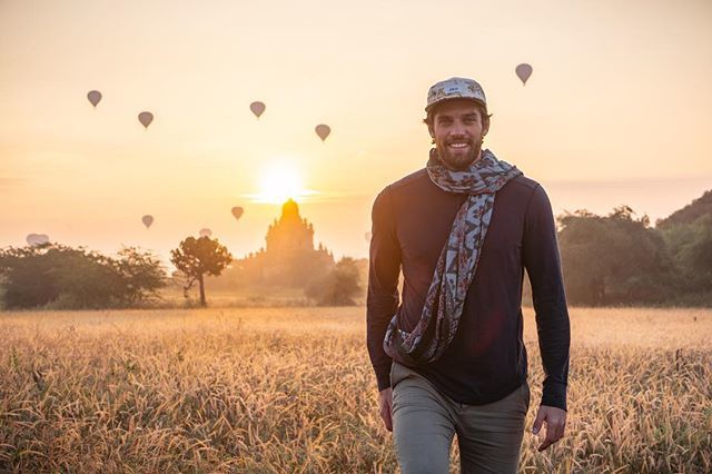 travisbluemling's tweet photo. 🎈 Bagan sunrise must be special if I were able to get @rossocjennings up at 5 am every morning!
.
.
#rtcopper #bagan #myanmar https://t.co/2l0mPZmczY