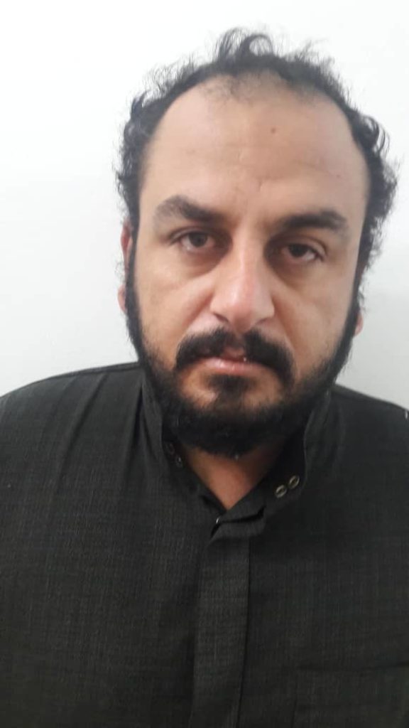 #SDF continues to track and capture ISIS terrorists and leaders
In special operation, SDF captured Usama AlSaleh in Der Ezzor countryside
#SDF will continue its mission to pursue and eliminate terrorism, #DefeatISIS and create a safe home for all #Syria/ns
sdf-press.com/en/2018/11/sen…