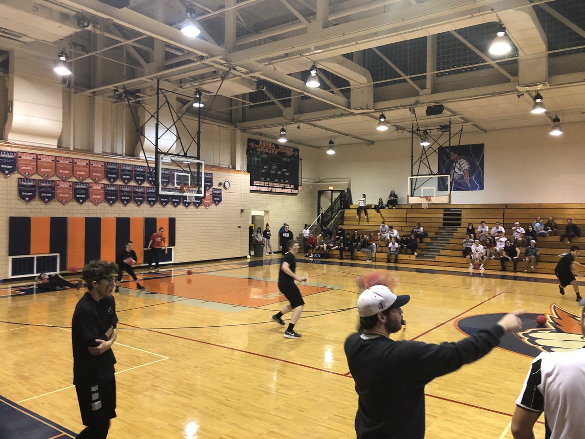 BMHSDodgeball's tweet photo. https://t.co/lwDqP2H8BE