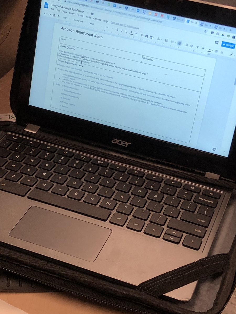 eeengland153's tweet photo. I would have liked history a lot more if I had teachers that encouraged me to be autonomous! #engage2learn #STEAMlearns https://t.co/K3vVtguOsi