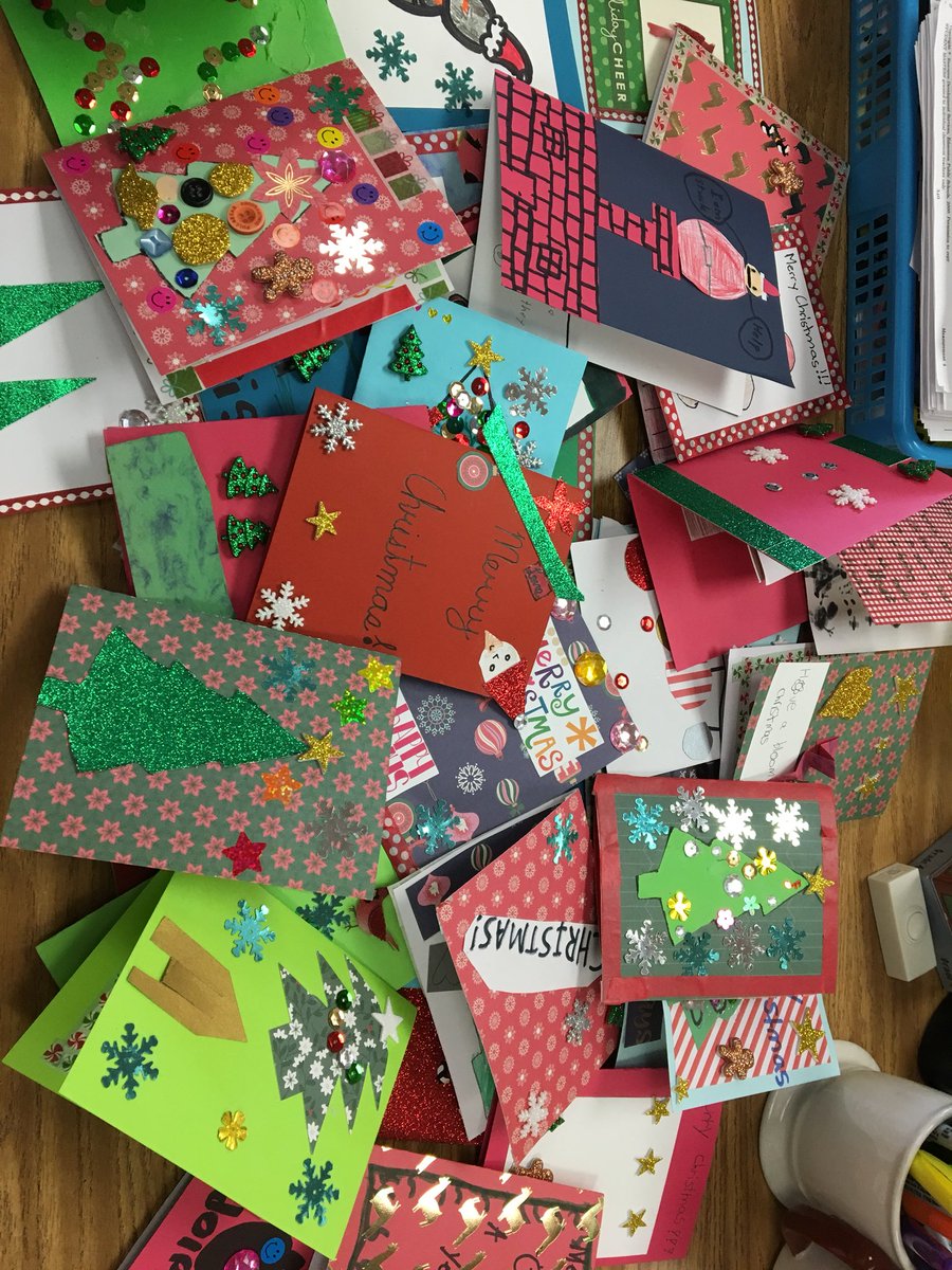 YYCChristian1's tweet photo. Its that time of year! Making Christmas cards for @UcanMakeItMerry by our Gr4 students! #caringforothers https://t.co/k8r3whkipU