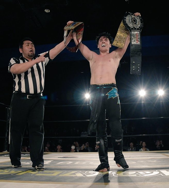 Mike Bailey ãƒžã‚¤ã‚¯ ãƒ™ã‚¤ãƒªãƒ¼ On Twitter I Won The Ironman Heavy Metalweight Champion In An Actual Wrestling Match From A Respectable Opponent And Not From A Piece Of Chicken In An Alley Very