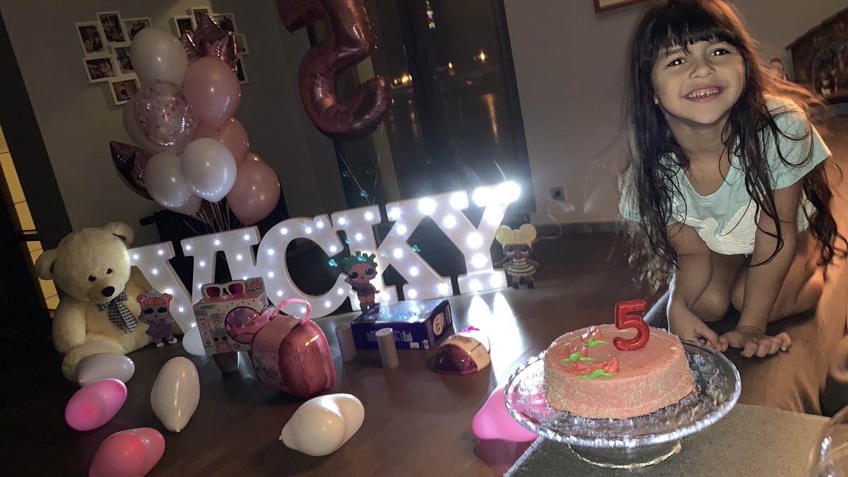 ccami_galante's tweet image. Sos lo que siempre soñé.
Felices 5 años mi vida
Te amo con todo mi corazón 💓