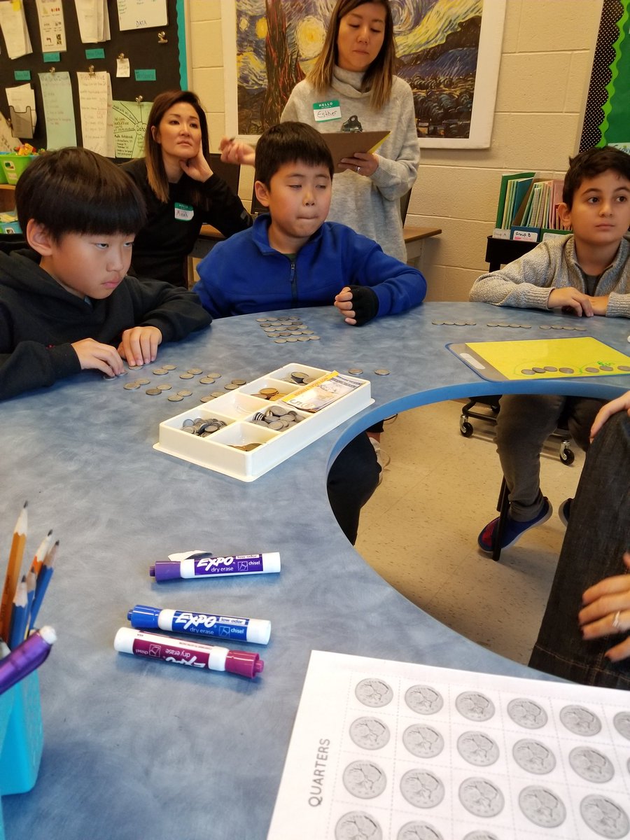 Ms_Castellon's tweet photo. Teachers helping teachers! I had the pleasure of co-teaching a #3partmathlesson with the amazing @laura_dennis_ and working with so many dedicated staff and students @McKeeSchool. A day of math inquiry, guided math and great discussion. #thankyou #PLC @FairbankPS @tdsb https://t.co/yoMPCCL5iR