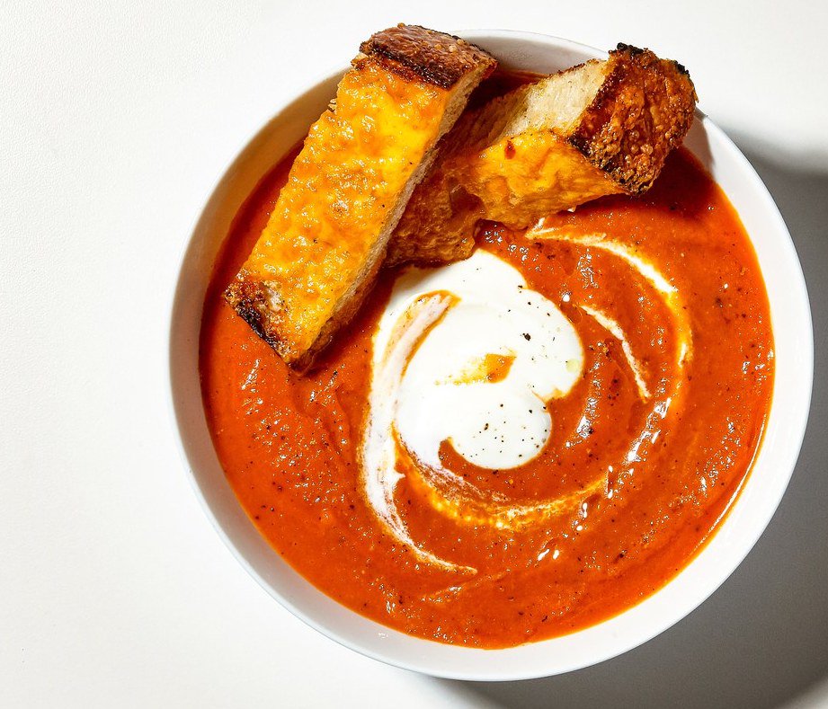 Red Bird tweet media