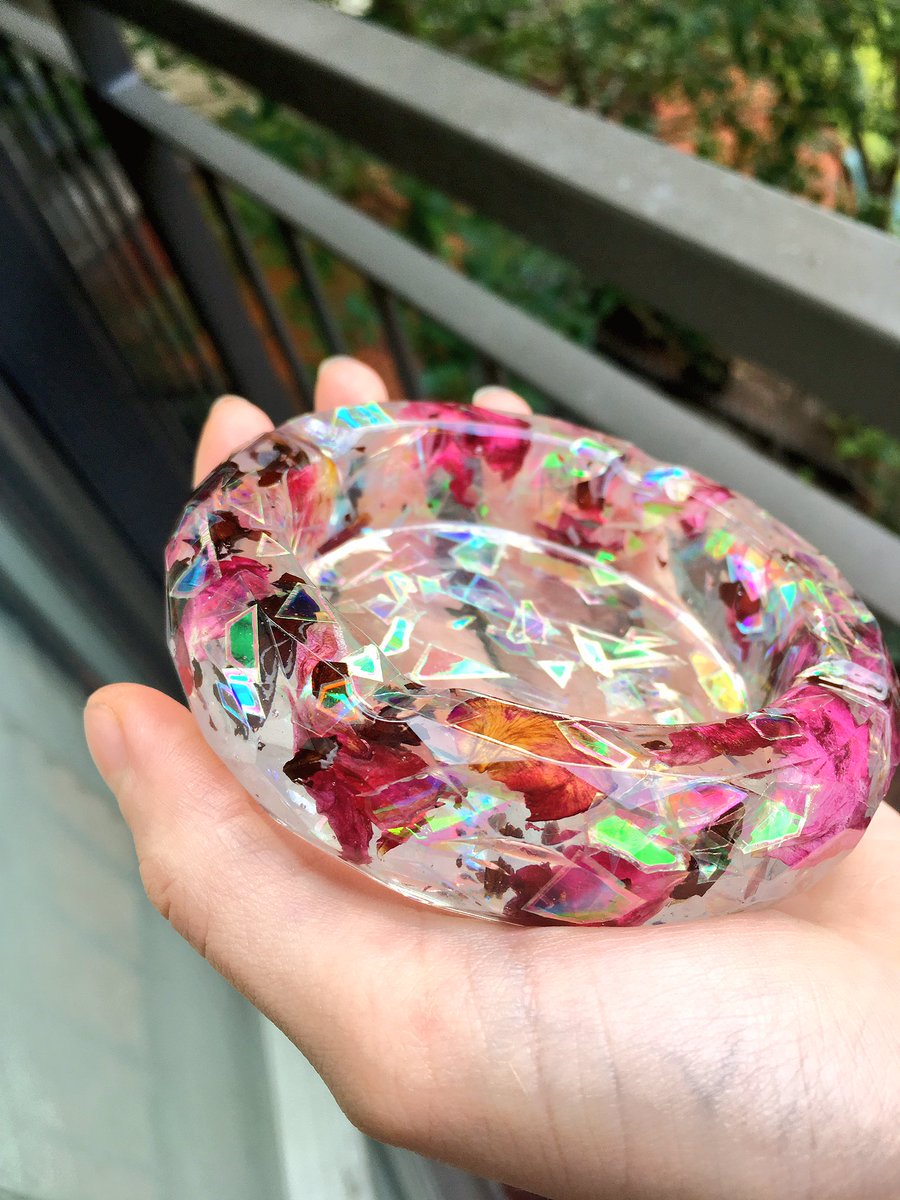 sirenshaven's tweet photo. Two new ashtrays im about to list on my site 😇💖 what do y'all think? https://t.co/tIbsekykGF