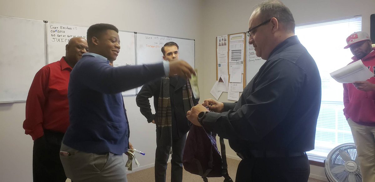 PcolaMktAssoc's tweet photo. We have been doing a grab bag and look at all these happy winners! https://t.co/mnxREhI4JN