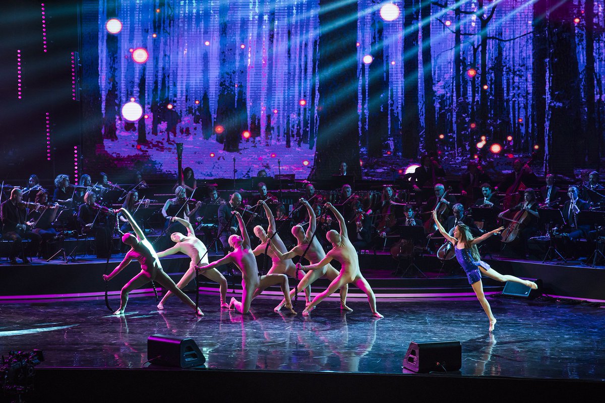 EndemolShineIT's tweet image. Gli ultimi #prodigi che si sono esibiti sono Anita Scaravaggi (danza), Michele Santaniello (musica) e Giorgia Romano (canto)