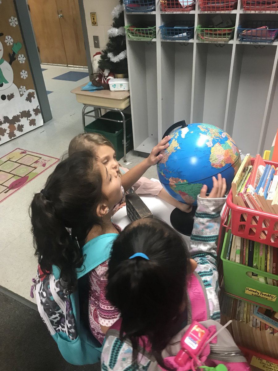 MsGowersClass's tweet photo. When you’ve traveled the world in a week and not once, but twice in the same day, you catch a glimpse of your students looking at the globe on their own! #Engaged #TotalInterest #ExtendingTheirLearning #VirtualTravelers @WillowSpringsES @DPI_SSTeam https://t.co/z18jF5CBVR